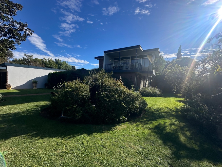 4 Bedroom Property for Sale in Baillie Park North West